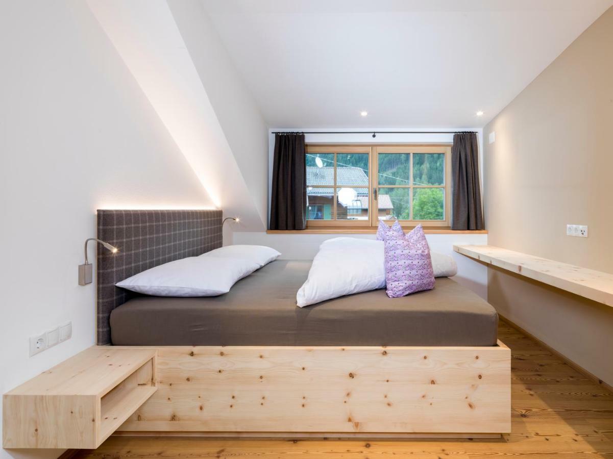 Altmessnerhof Apartment Dobbiaco Ngoại thất bức ảnh